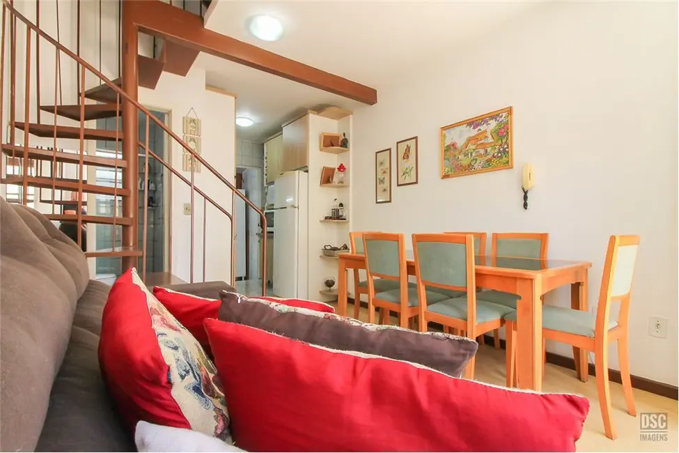 Casa com 3 quartos à venda, 80m2 em Vila Nova, Porto Alegre - RS - imagem 5 Foto 5 de Casa com 3 quartos à venda, 80m2 em Vila Nova, Porto Alegre - RS