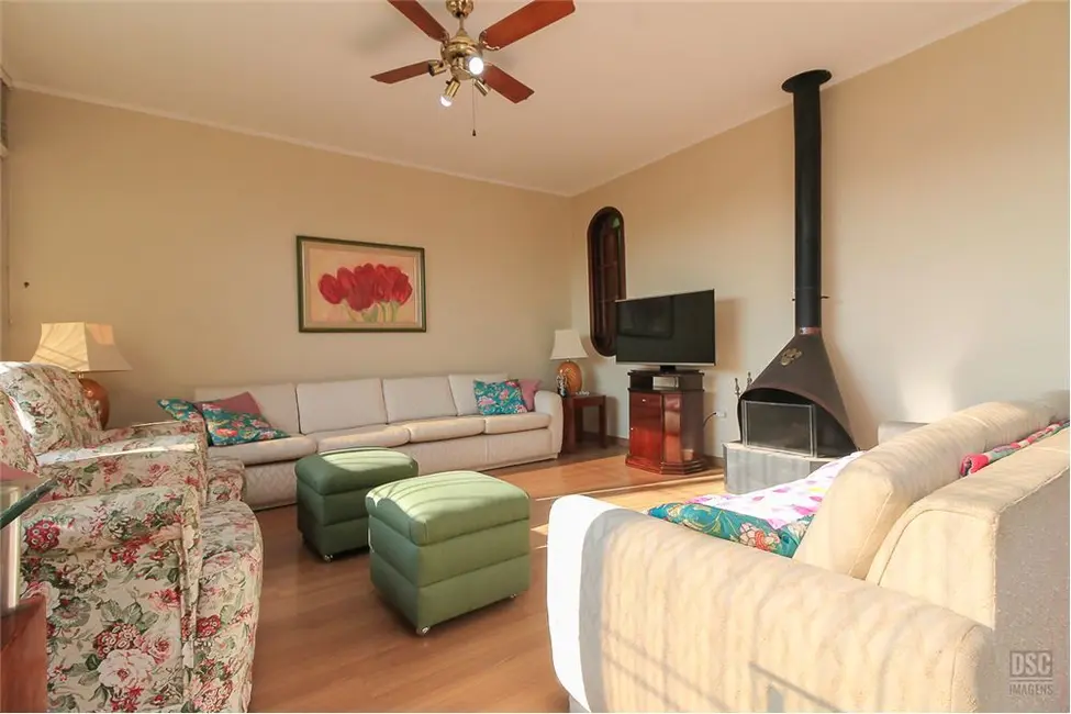 Foto 5 de Casa com 4 quartos à venda, 212m2 em Nonoai, Porto Alegre - RS