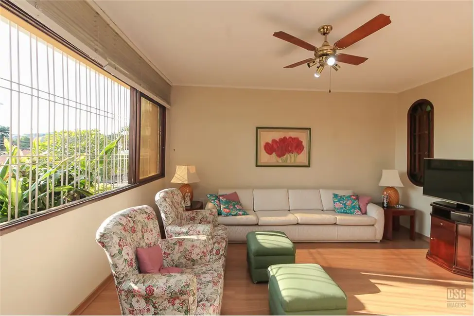 Foto 6 de Casa com 4 quartos à venda, 212m2 em Nonoai, Porto Alegre - RS