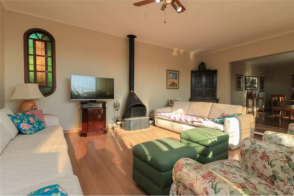 Foto 8 de Casa com 4 quartos à venda, 212m2 em Nonoai, Porto Alegre - RS