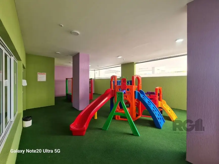 Apartamento com 2 quartos à venda, 69m2 em Tristeza, Porto Alegre - RS - imagem 9 Foto 9 de Apartamento com 2 quartos à venda, 69m2 em Tristeza, Porto Alegre - RS