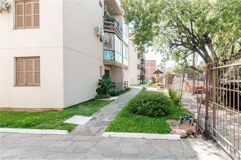 Foto 3 de Apartamento com 2 quartos à venda, 63m2 em Partenon, Porto Alegre - RS