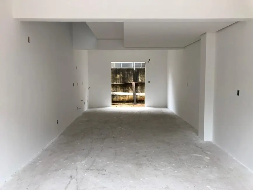 Casa com 2 quartos à venda, 121m2 em Teresópolis, Porto Alegre - RS - imagem 3 Foto 3 de Casa com 2 quartos à venda, 121m2 em Teresópolis, Porto Alegre - RS