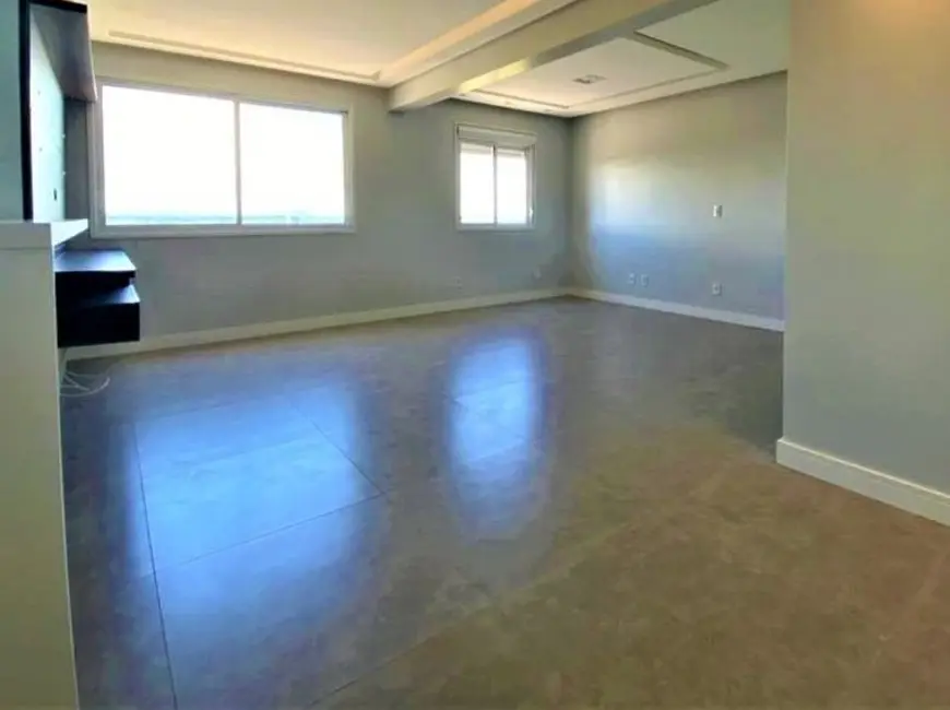 Foto 2 de Apartamento com 3 quartos à venda, 65m2 em Humaitá, Porto Alegre - RS