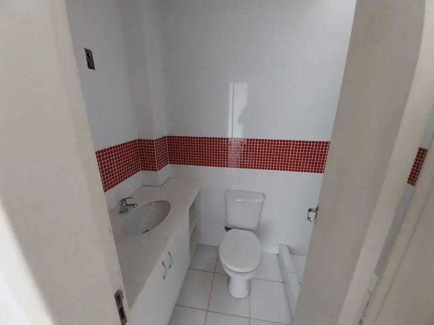 Casa com 3 quartos à venda, 174m2 em Vila Jardim, Porto Alegre - RS - imagem 9 Foto 9 de Casa com 3 quartos à venda, 174m2 em Vila Jardim, Porto Alegre - RS
