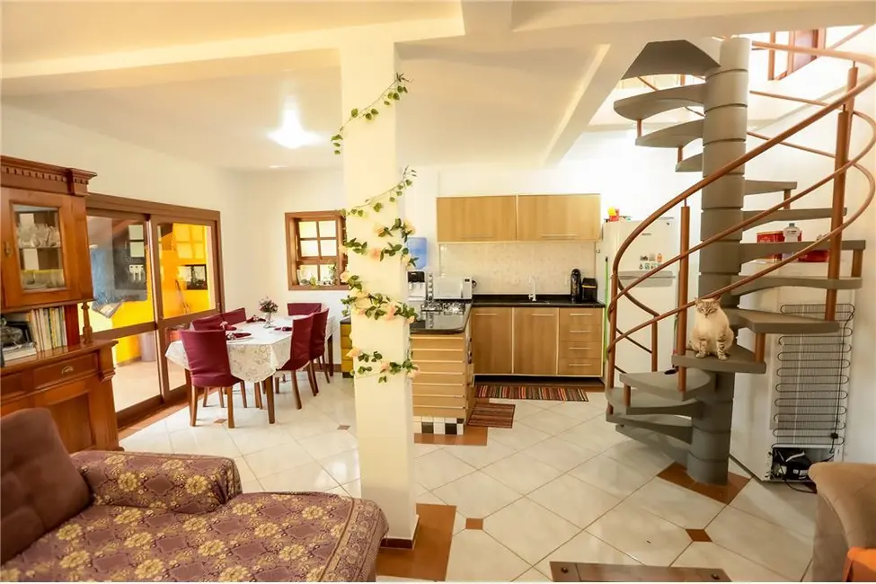 Casa com 2 quartos à venda, 99m2 em São Lucas, Viamao - RS - imagem 8 Foto 8 de Casa com 2 quartos à venda, 99m2 em São Lucas, Viamao - RS