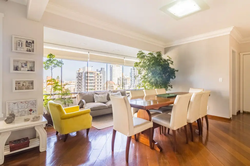 Apartamento com 3 quartos à venda, 200m2 em Três Figueiras, Porto Alegre - RS - imagem 5 Foto 5 de Apartamento com 3 quartos à venda, 200m2 em Três Figueiras, Porto Alegre - RS