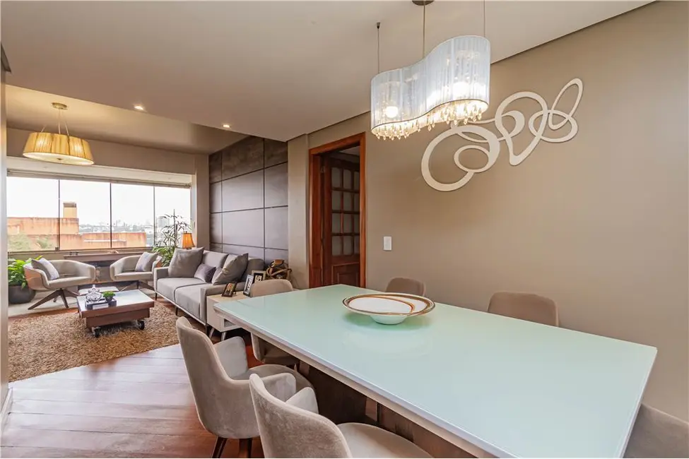 Apartamento com 2 quartos à venda, 92m2 em Vila Jardim, Porto Alegre - RS - imagem 4 Foto 4 de Apartamento com 2 quartos à venda, 92m2 em Vila Jardim, Porto Alegre - RS