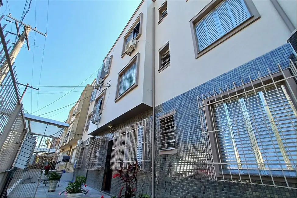 Foto 4 de Apartamento com 2 quartos à venda, 70m2 em Menino Deus, Porto Alegre - RS