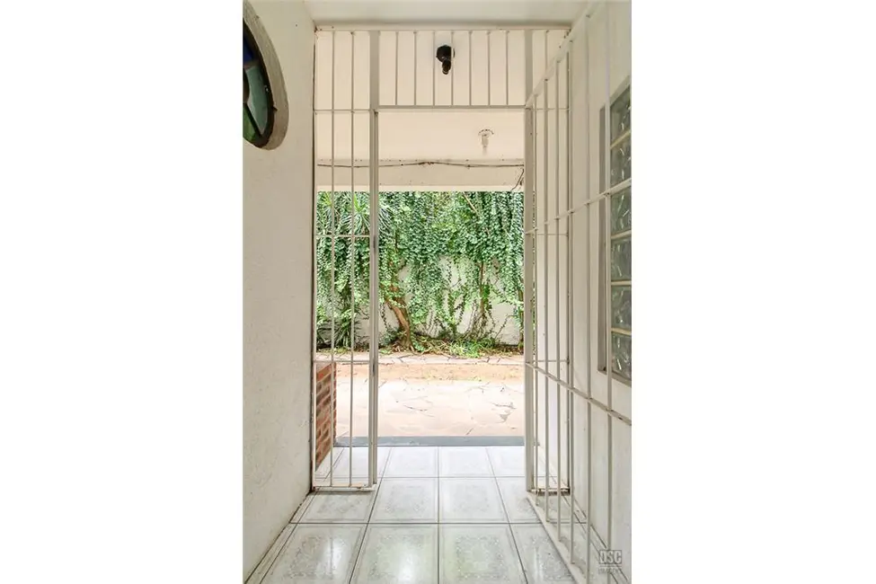 Casa com 3 quartos à venda, 138m2 em Cristal, Porto Alegre - RS - imagem 5 Foto 5 de Casa com 3 quartos à venda, 138m2 em Cristal, Porto Alegre - RS