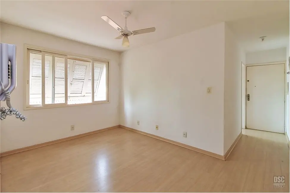 Foto 1 de Apartamento com 2 quartos à venda, 63m2 em Teresópolis, Porto Alegre - RS