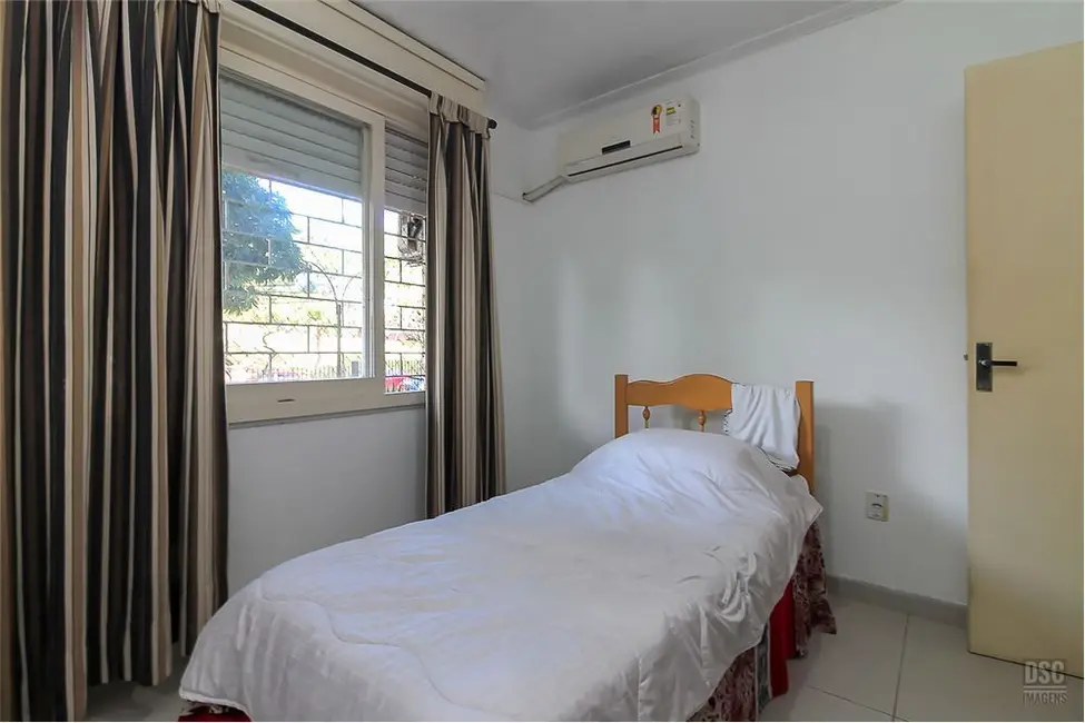 Foto 9 de Apartamento com 1 quarto à venda, 51m2 em Cavalhada, Porto Alegre - RS