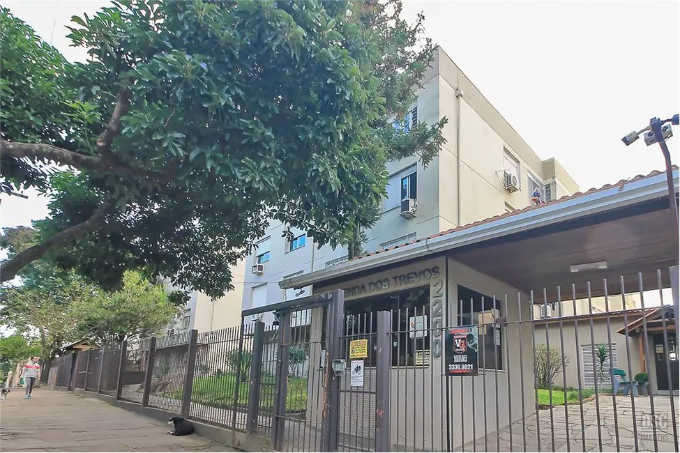 Foto 6 de Apartamento com 1 quarto à venda, 51m2 em Cavalhada, Porto Alegre - RS