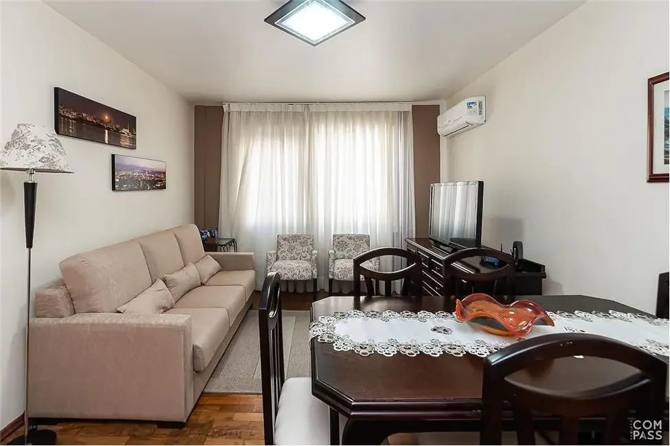 Apartamento com 3 quartos à venda, 82m2 em Menino Deus, Porto Alegre - RS - imagem 7 Foto 7 de Apartamento com 3 quartos à venda, 82m2 em Menino Deus, Porto Alegre - RS