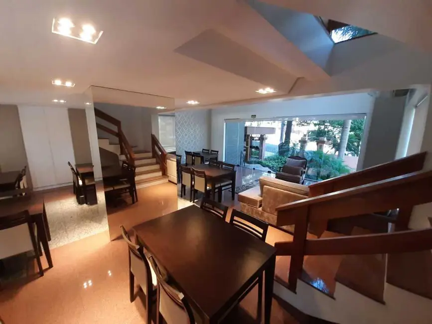 Apartamento com 3 quartos à venda, 292m2 em Centro, Novo Hamburgo - RS - imagem 4 Foto 4 de Apartamento com 3 quartos à venda, 292m2 em Centro, Novo Hamburgo - RS