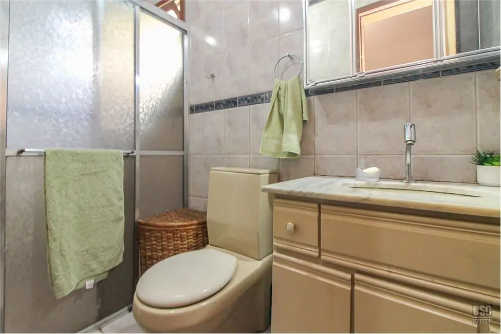 Foto 7 de Casa com 2 quartos à venda, 189m2 em Vila Nova, Porto Alegre - RS