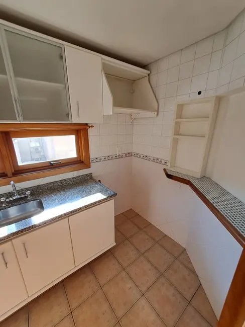 Apartamento com 2 quartos à venda, 80m2 em Petrópolis, Porto Alegre - RS - imagem 8 Foto 8 de Apartamento com 2 quartos à venda, 80m2 em Petrópolis, Porto Alegre - RS