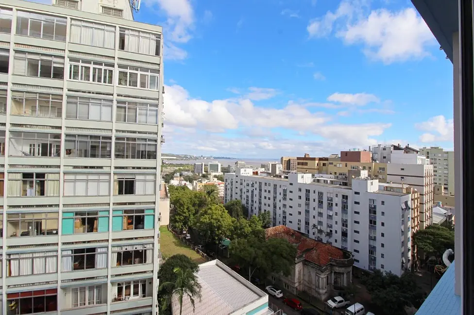 Apartamento com 2 quartos à venda, 66m2 em Centro Histórico, Porto Alegre - RS - imagem 9 Foto 9 de Apartamento com 2 quartos à venda, 66m2 em Centro Histórico, Porto Alegre - RS