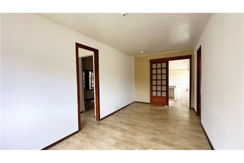 Casa com 3 quartos à venda, 89m2 em Partenon, Porto Alegre - RS - imagem 4 Foto 4 de Casa com 3 quartos à venda, 89m2 em Partenon, Porto Alegre - RS