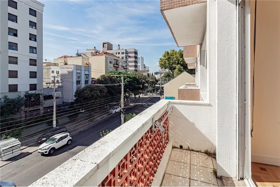 Foto 3 de Apartamento com 3 quartos à venda, 107m2 em Santana, Porto Alegre - RS