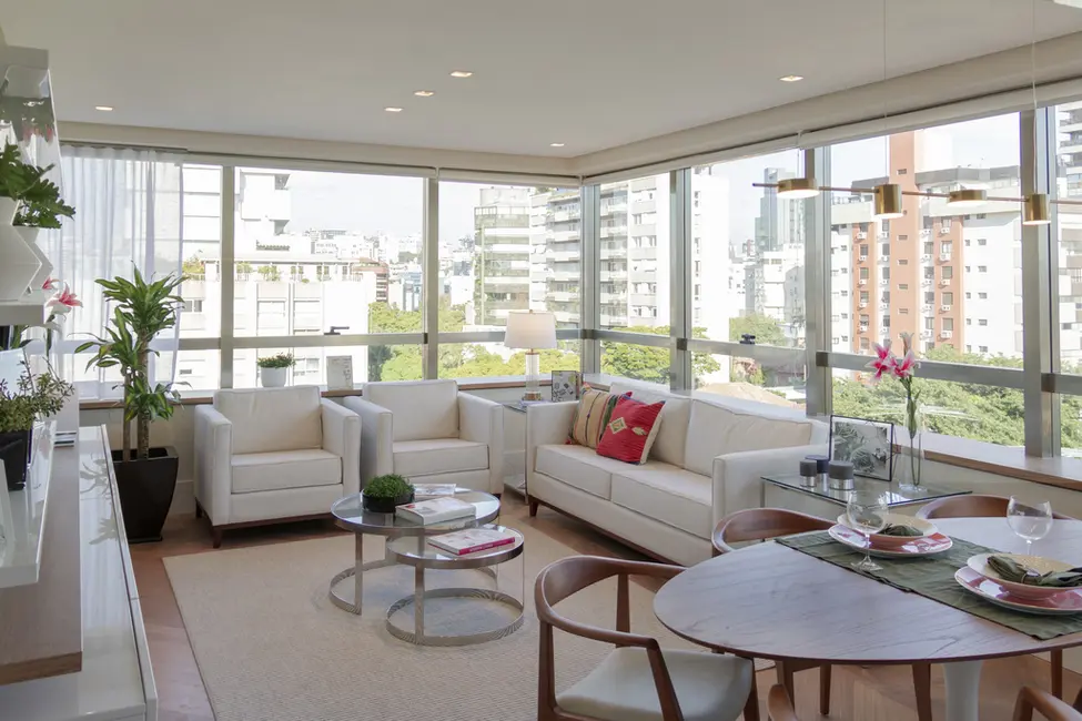 Apartamento com 3 quartos à venda, 134m2 em Moinhos de Vento, Porto Alegre - RS - imagem 4 Foto 4 de Apartamento com 3 quartos à venda, 134m2 em Moinhos de Vento, Porto Alegre - RS