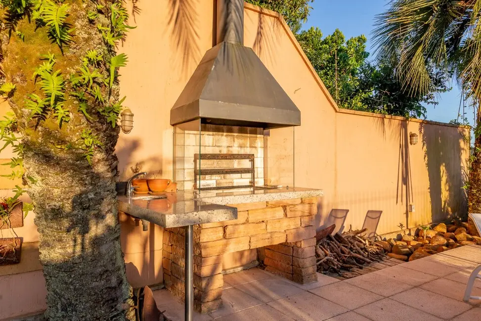 Foto 9 de Casa com 4 quartos à venda, 498m2 em Ipanema, Porto Alegre - RS