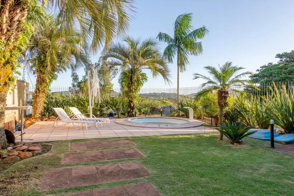 Foto 5 de Casa com 4 quartos à venda, 498m2 em Ipanema, Porto Alegre - RS