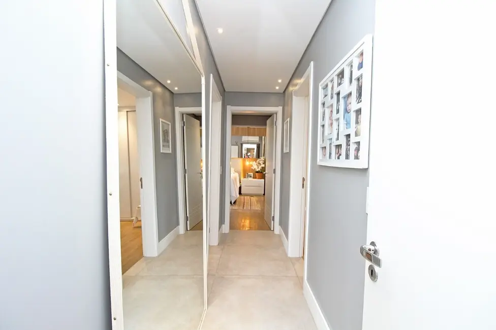 Foto 8 de Apartamento com 3 quartos à venda, 128m2 em Menino Deus, Porto Alegre - RS