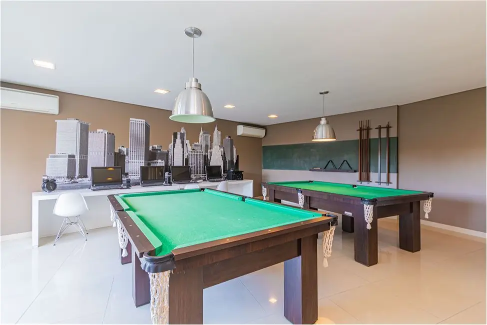 Foto 5 de Apartamento com 2 quartos à venda, 72m2 em Jardim Sabará, Porto Alegre - RS