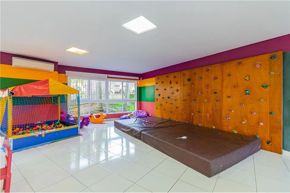 Foto 8 de Apartamento com 2 quartos à venda, 72m2 em Jardim Sabará, Porto Alegre - RS