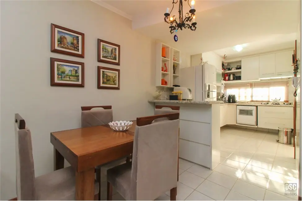 Casa com 3 quartos à venda, 113m2 em Espírito Santo, Porto Alegre - RS - imagem 5 Foto 5 de Casa com 3 quartos à venda, 113m2 em Espírito Santo, Porto Alegre - RS