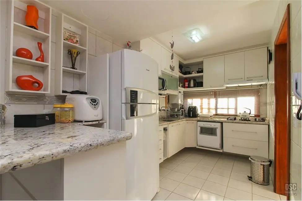 Casa com 3 quartos à venda, 113m2 em Espírito Santo, Porto Alegre - RS - imagem 9 Foto 9 de Casa com 3 quartos à venda, 113m2 em Espírito Santo, Porto Alegre - RS
