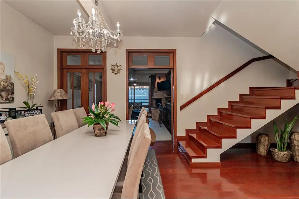 Foto 8 de Casa com 4 quartos à venda, 292m2 em Sarandi, Porto Alegre - RS