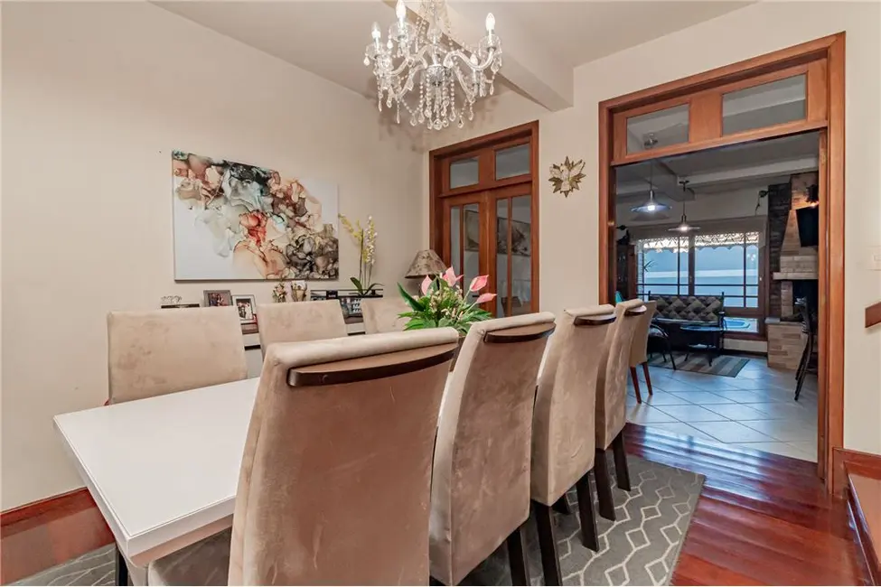 Foto 9 de Casa com 4 quartos à venda, 292m2 em Sarandi, Porto Alegre - RS