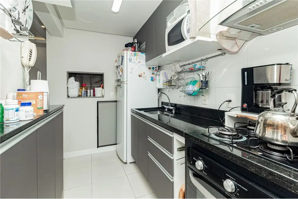 Foto 7 de Apartamento com 3 quartos à venda, 81m2 em Passo da Areia, Porto Alegre - RS