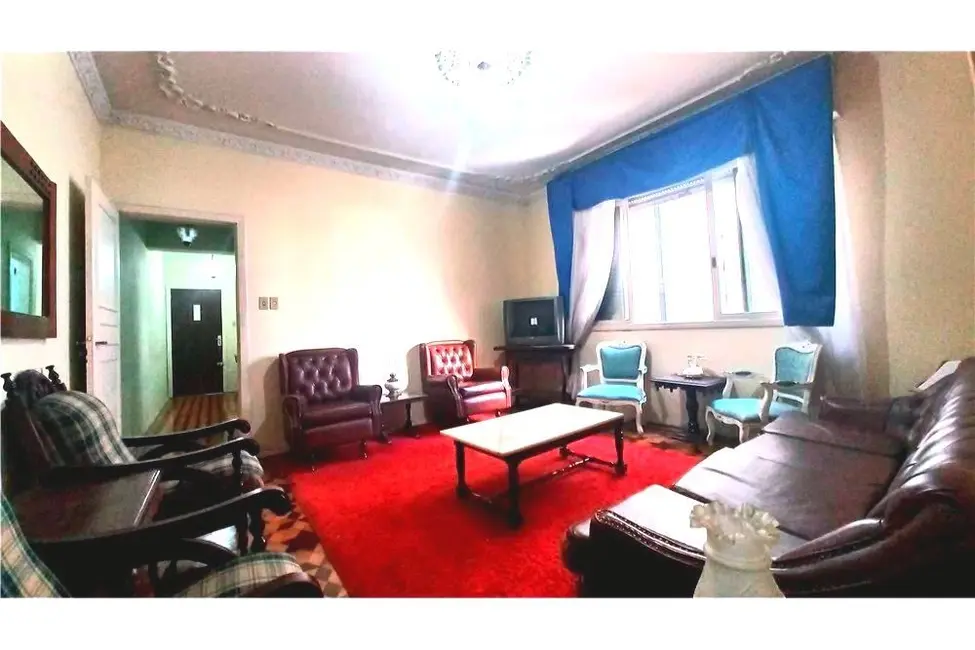 Apartamento com 3 quartos à venda, 104m2 em Centro Histórico, Porto Alegre - RS - imagem 1 Foto 1 de Apartamento com 3 quartos à venda, 104m2 em Centro Histórico, Porto Alegre - RS