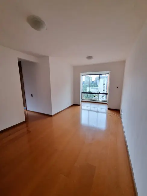 Apartamento com 3 quartos à venda, 74m2 em Chácara das Pedras, Porto Alegre - RS - imagem 4 Foto 4 de Apartamento com 3 quartos à venda, 74m2 em Chácara das Pedras, Porto Alegre - RS