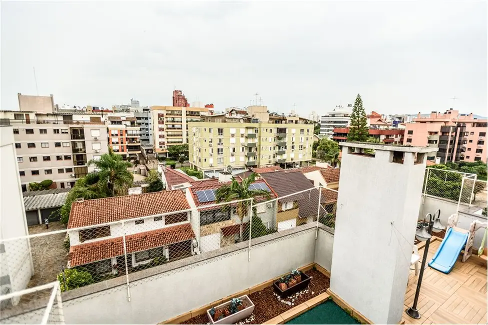 Apartamento com 3 quartos à venda, 241m2 em Jardim Lindóia, Porto Alegre - RS - imagem 8 Foto 8 de Apartamento com 3 quartos à venda, 241m2 em Jardim Lindóia, Porto Alegre - RS