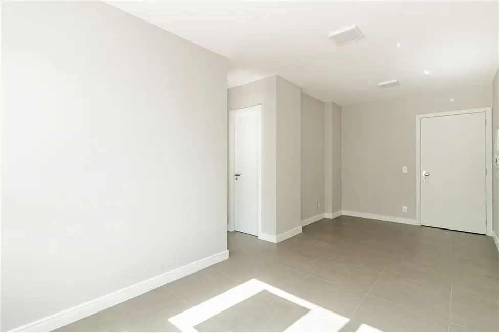 Foto 4 de Apartamento com 2 quartos à venda, 61m2 em Jardim Lindóia, Porto Alegre - RS