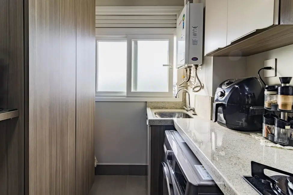 Foto 9 de Apartamento com 3 quartos à venda, 77m2 em São João, Porto Alegre - RS