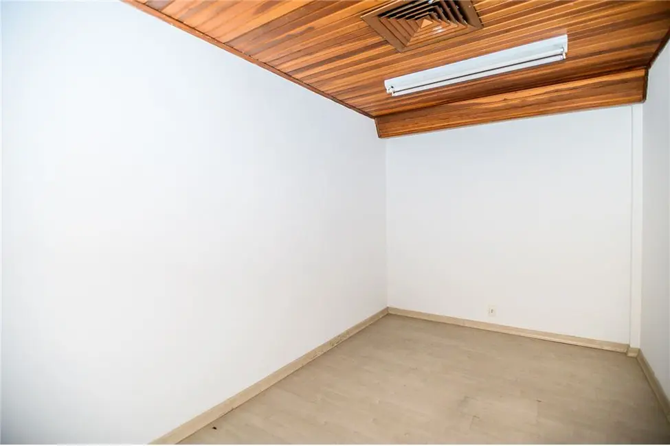 Foto 9 de Sala Comercial à venda, 47m2 em Floresta, Porto Alegre - RS