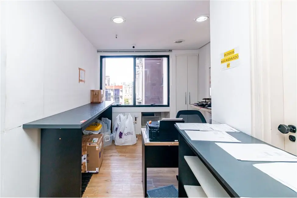 Foto 8 de Loja à venda, 137m2 em Floresta, Porto Alegre - RS