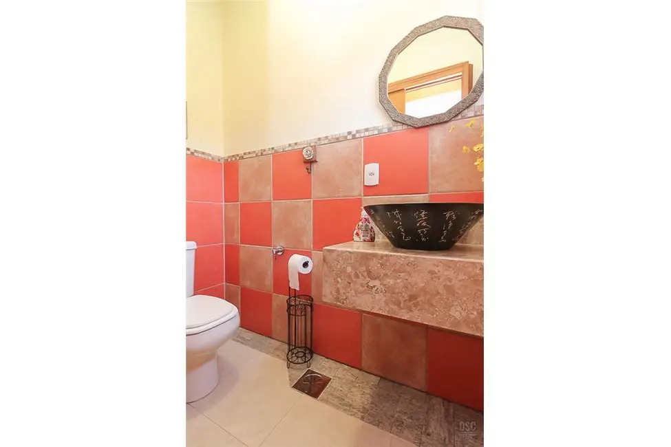 Casa com 3 quartos à venda, 173m2 em Guarujá, Porto Alegre - RS - imagem 6 Foto 6 de Casa com 3 quartos à venda, 173m2 em Guarujá, Porto Alegre - RS
