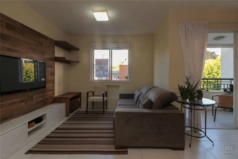 Apartamento com 2 quartos à venda, 68m2 em Passo da Areia, Porto Alegre - RS - imagem 5 Foto 5 de Apartamento com 2 quartos à venda, 68m2 em Passo da Areia, Porto Alegre - RS