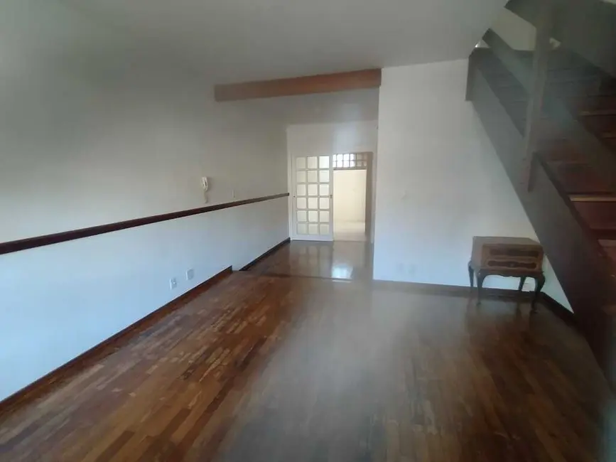Foto 8 de Casa com 2 quartos à venda, 79m2 em Tristeza, Porto Alegre - RS