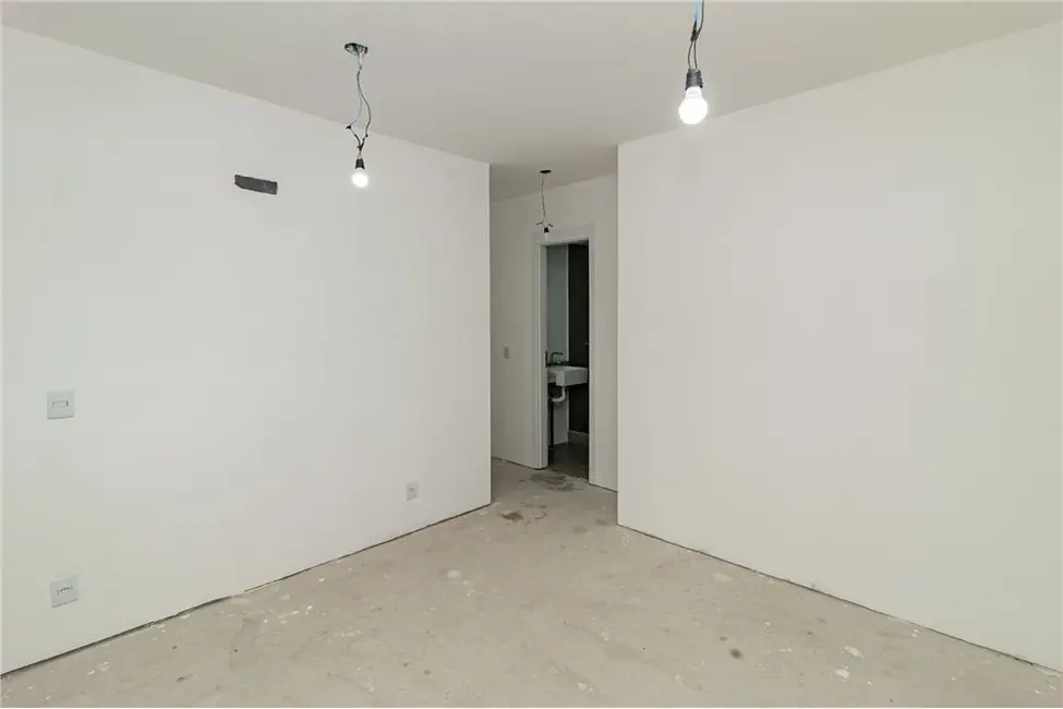 Apartamento com 2 quartos à venda, 61m2 em Passo da Areia, Porto Alegre - RS - imagem 8 Foto 8 de Apartamento com 2 quartos à venda, 61m2 em Passo da Areia, Porto Alegre - RS