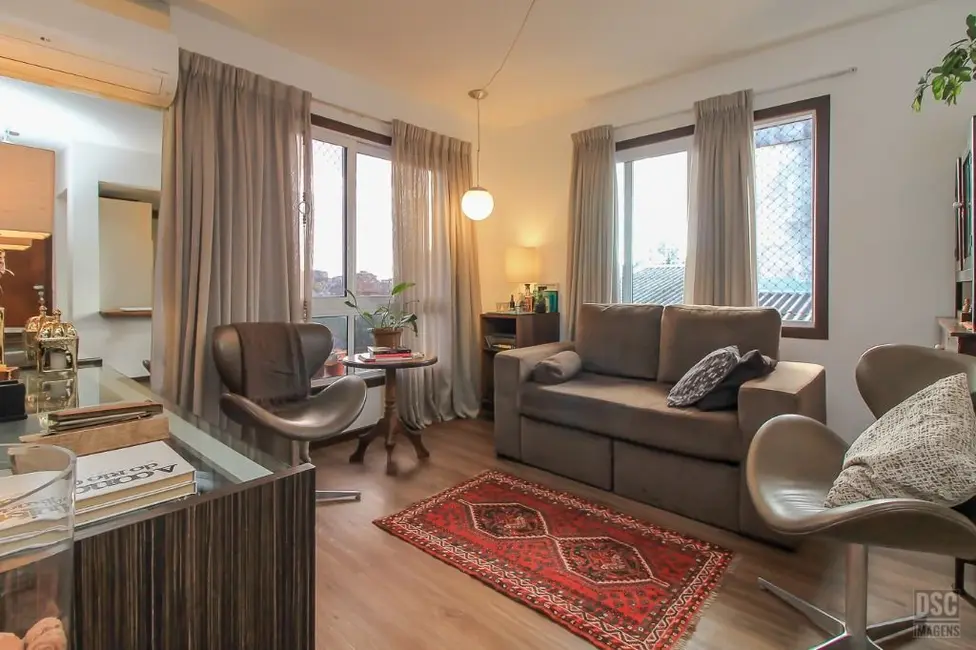Foto 8 de Apartamento com 1 quarto à venda, 45m2 em Auxiliadora, Porto Alegre - RS