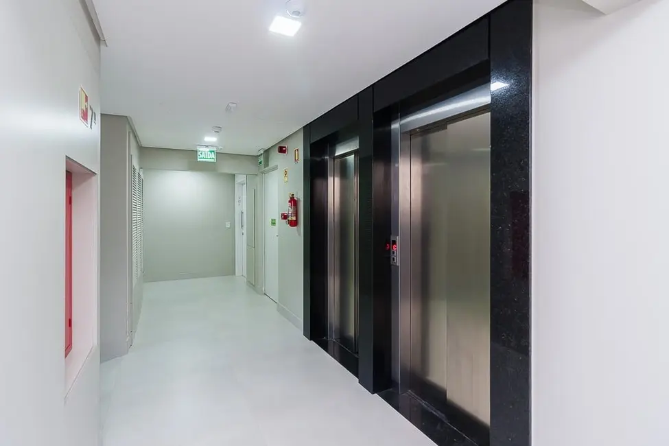 Foto 9 de Sala Comercial à venda, 44m2 em Menino Deus, Porto Alegre - RS