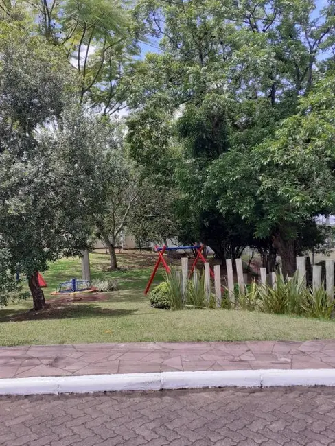 Foto 1 de Terreno / Lote à venda, 300m2 em Aberta dos Morros, Porto Alegre - RS