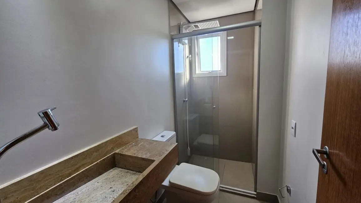Apartamento com 2 quartos à venda, 66m2 em Passo da Areia, Porto Alegre - RS - imagem 7 Foto 7 de Apartamento com 2 quartos à venda, 66m2 em Passo da Areia, Porto Alegre - RS